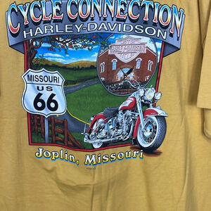 Harley Davidson Men’s T-shirt 2006 Sz-2X Color Gold